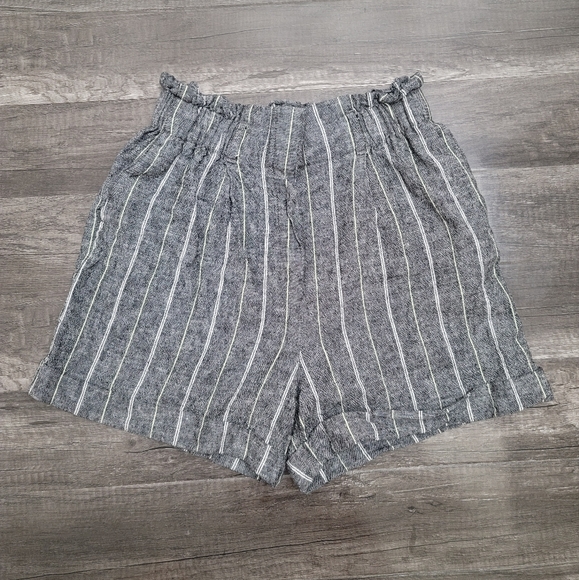 Various Dynamite Dress Shorts - Picture 7 of 7